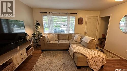 807 107Th Avenue, Tisdale, SK - Indoor Photo Showing Living Room