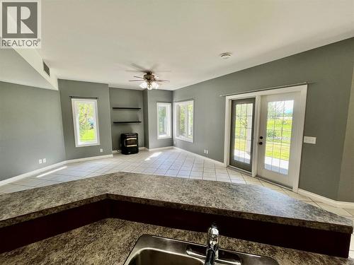 1830 Stepp Pit Road, Sicamous, BC - Indoor With Fireplace