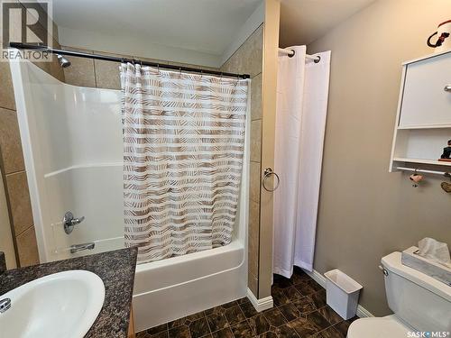 508 Thompson Street, Herbert, SK - Indoor Photo Showing Bathroom