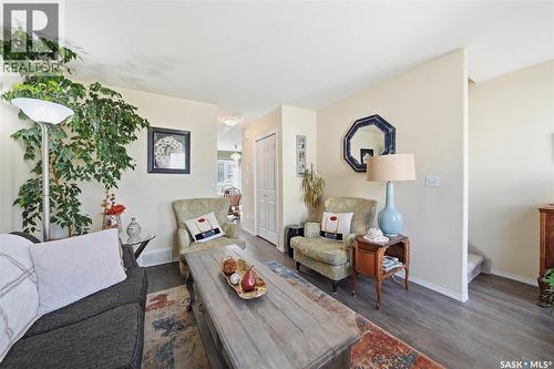 9 243 Herold Terrace, Saskatoon, SK - Indoor Photo Showing Living Room