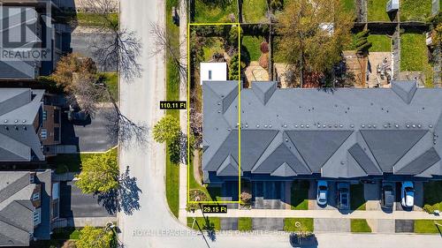 5200 Des Jardines Drive, Burlington, ON - Outdoor