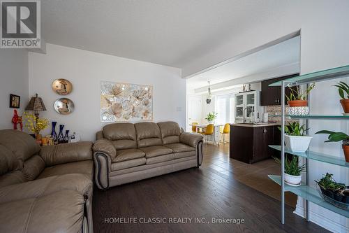 5 Irwin Crescent, New Tecumseth, ON - Indoor Photo Showing Living Room