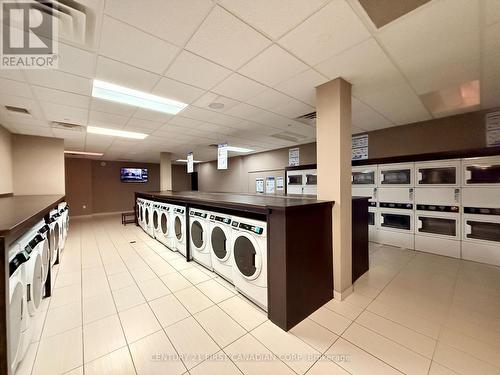 1711 - 1235 Richmond Street, London East (East B), ON - Indoor