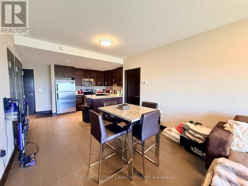 1711 - 1235 Richmond Street, London East (East B), ON - Indoor