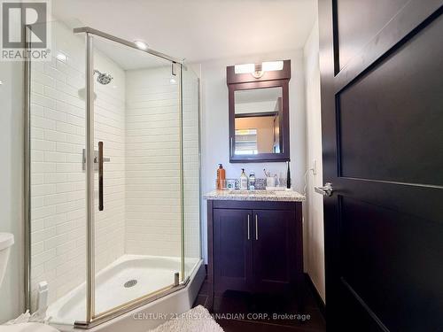 1711 - 1235 Richmond Street, London East (East B), ON - Indoor Photo Showing Bathroom