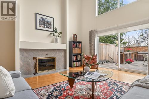164 Dufferin Road, Ottawa, ON - Indoor Photo Showing Living Room With Fireplace