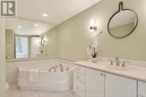 164 Dufferin Road, Ottawa, ON - Indoor Photo Showing Bathroom
