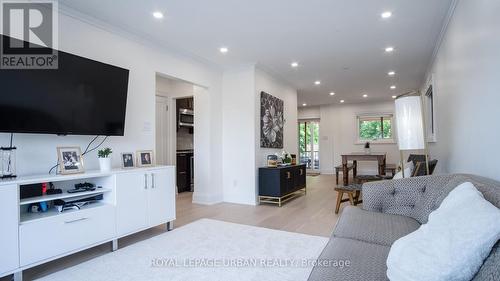 434 Westmount Avenue, Toronto, ON - Indoor Photo Showing Living Room