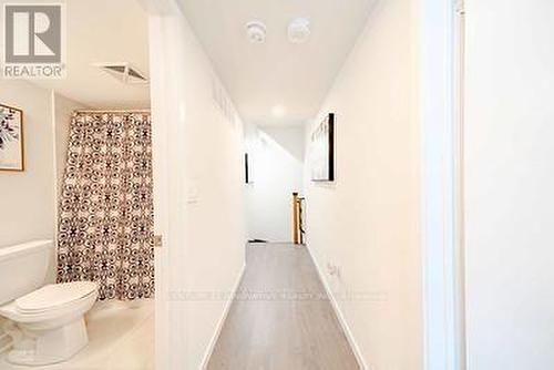 302 - 1711 Pure Springs Boulevard E, Pickering, ON - Indoor Photo Showing Bathroom