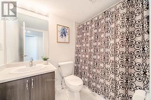 302 - 1711 Pure Springs Boulevard E, Pickering, ON - Indoor Photo Showing Bathroom