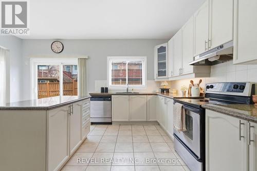 131 Rushworth Drive, Ajax, ON - Indoor Photo Showing Kitchen