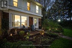 1 - 2218 UPPER MIDDLE ROAD  Burlington, ON L7P 2Z9