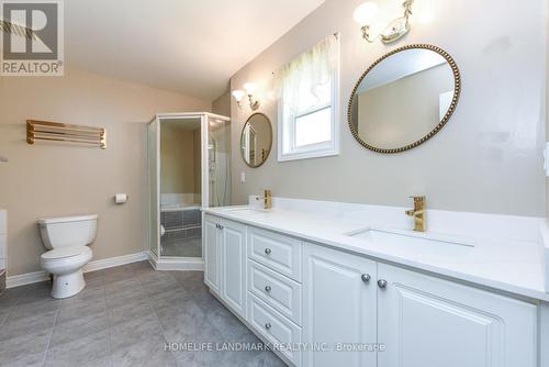1153 Ogden Avenue, Mississauga, ON - Indoor Photo Showing Bathroom