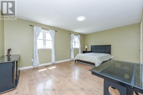 1153 Ogden Avenue, Mississauga, ON - Indoor Photo Showing Bedroom
