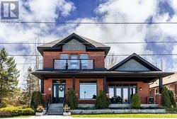 97 CRESCENT STREET Peterborough (Town Ward 3), ON K9J 2G3