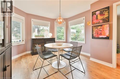 431 Naomi Crescent, Mississauga, ON - Indoor Photo Showing Dining Room