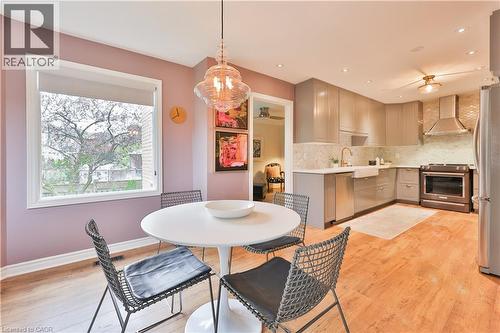 431 Naomi Crescent, Mississauga, ON - Indoor Photo Showing Dining Room