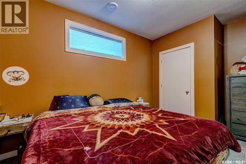 6224 8Th Avenue, Regina, SK - Indoor Photo Showing Bedroom