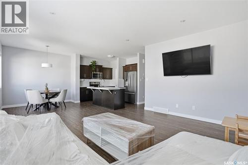 4810 Green Brooks Way E, Regina, SK - Indoor Photo Showing Living Room