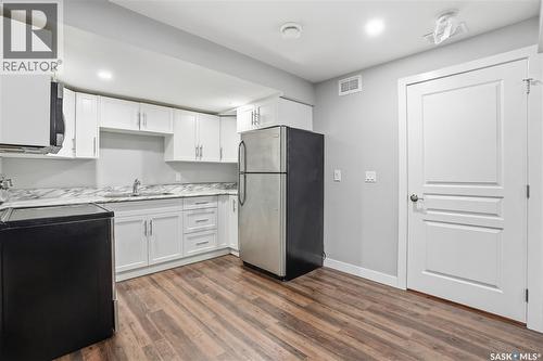 4810 Green Brooks Way E, Regina, SK - Indoor Photo Showing Kitchen