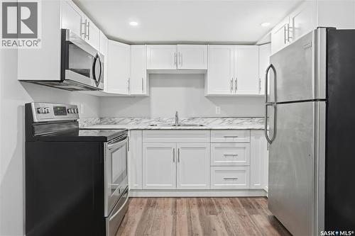 4810 Green Brooks Way E, Regina, SK - Indoor Photo Showing Kitchen