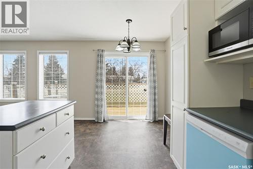 35 110 Keevil Crescent, Saskatoon, SK - Indoor Photo Showing Kitchen