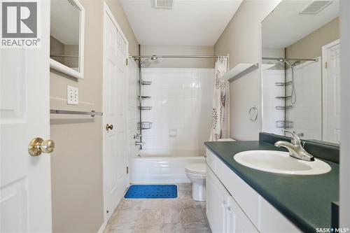 35 110 Keevil Crescent, Saskatoon, SK - Indoor Photo Showing Bathroom