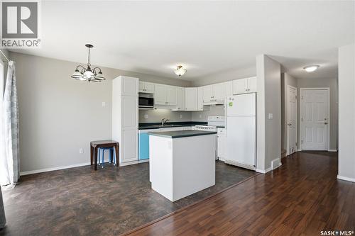 35 110 Keevil Crescent, Saskatoon, SK - Indoor Photo Showing Kitchen