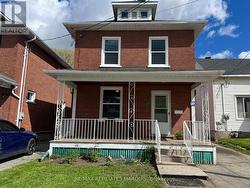 58 WILLIAM STREET W Smiths Falls, ON K7A 1N3