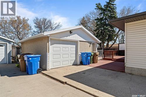 46 Hammond Road, Regina, SK - Outdoor With Exterior