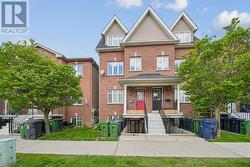 14 CONNOLLY STREET Toronto, ON M6N 5G3
