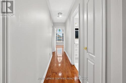 643 Garden Walk, Mississauga, ON - Indoor Photo Showing Other Room