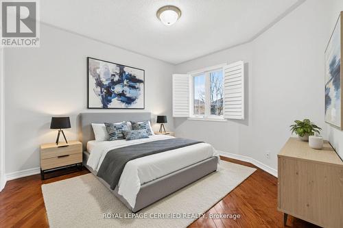 643 Garden Walk, Mississauga, ON - Indoor Photo Showing Bedroom