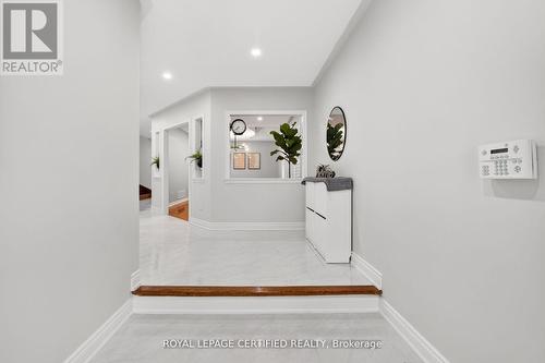 643 Garden Walk, Mississauga, ON - Indoor Photo Showing Other Room