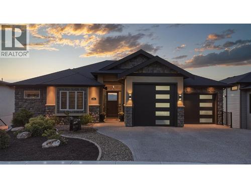 2200 Cortina Drive, Kelowna, BC - Outdoor With Facade