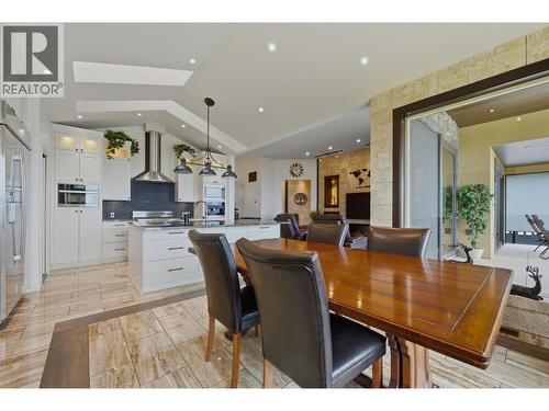 2200 Cortina Drive, Kelowna, BC - Indoor Photo Showing Dining Room