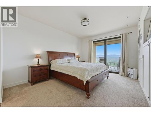 2200 Cortina Drive, Kelowna, BC - Indoor Photo Showing Bedroom