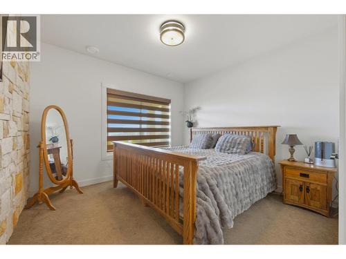2200 Cortina Drive, Kelowna, BC - Indoor Photo Showing Bedroom