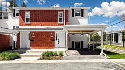 1 - 433 KEATS WAY  Waterloo, ON N2L 5S7
