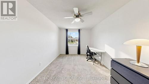 1 - 433 Keats Way, Waterloo, ON - Indoor