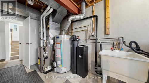 1 - 433 Keats Way, Waterloo, ON - Indoor Photo Showing Basement