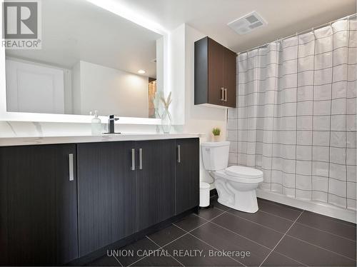622 - 75 Norman Bethune Avenue E, Richmond Hill, ON - Indoor Photo Showing Bathroom