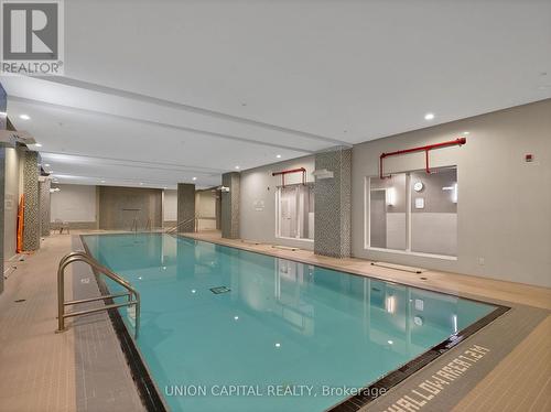 622 - 75 Norman Bethune Avenue E, Richmond Hill, ON - Indoor Photo Showing Other Room With In Ground Pool