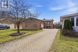 87 GRIEVE PLACE  London South (South Y), ON N6E 3C9