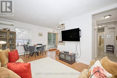 101 - 6390 HUGGINS STREET  Niagara Falls (Stamford), ON L2J 1H1