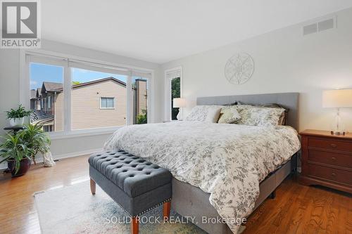 Primary bedroom, lots of natural light - 41 Framingham Crescent, Ottawa, ON - Indoor Photo Showing Bedroom