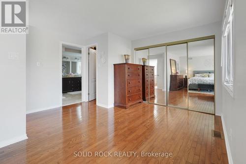 Primary with Double closet. Walk in closet to left - 41 Framingham Crescent, Ottawa, ON - Indoor