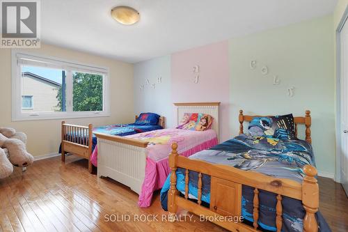 Large 2nd bedroom Second Level - 41 Framingham Crescent, Ottawa, ON - Indoor Photo Showing Bedroom