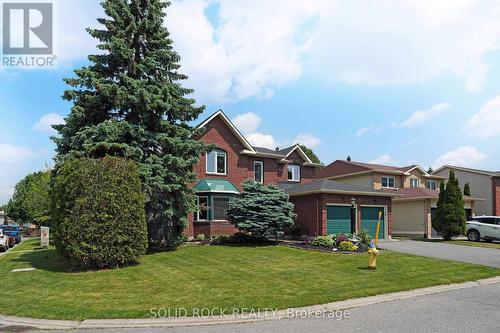 41 Framingham Crescent, Ottawa, ON - Outdoor With Facade