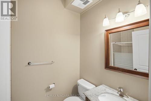 106 - 6045 Dunn Street, Niagara Falls (Dorchester), ON - Indoor Photo Showing Bathroom